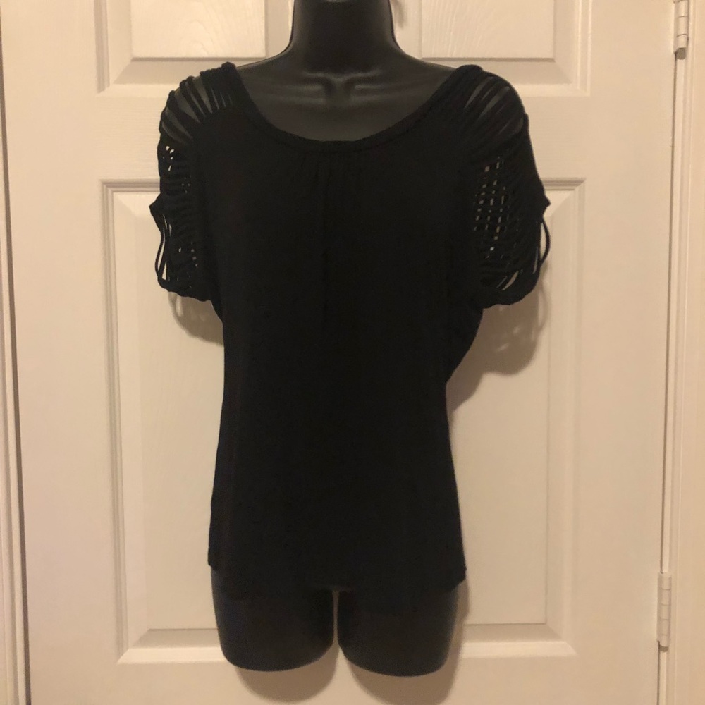 Black Cache Top Size 4